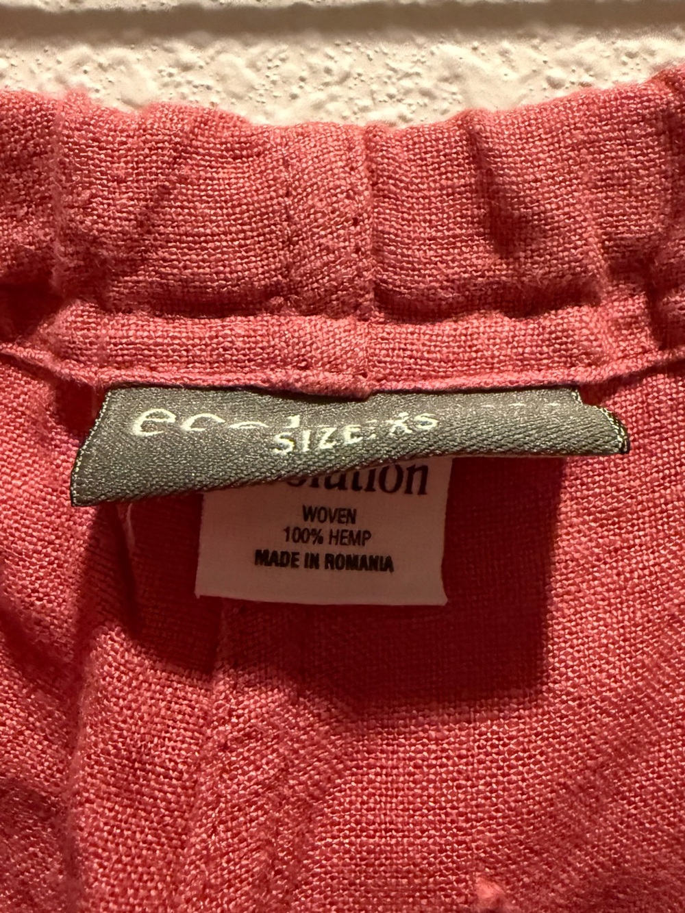 Relaxed Straight Leg Drawstring Pants in Coral 100% Hemp - Picture 4 of 9